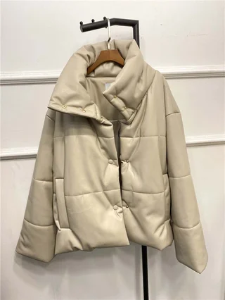 Женский короткий кожаный пуховик. Модель DM-31 - миниатюра 14