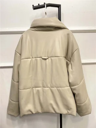 Женский короткий кожаный пуховик. Модель DM-31 - миниатюра 16