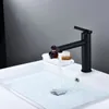 Чёрный
