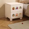 Кремовый, дерево