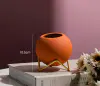 Оранжевый