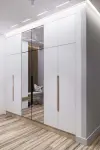 Белый