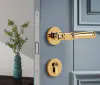Глянцевое золото