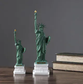 Статуетка STATUE OF LIBERTY. Модель RD-1411 - миниатюра 2