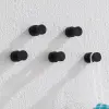 Черный
